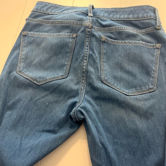 Old navy blue jeans - Picture 3 of 5